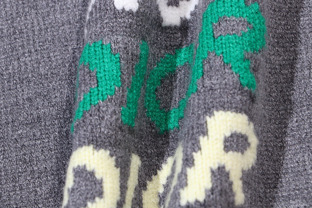 【DIOR旗艦店】ディオール セーター 男女兼用 ご好評に付き再入荷！