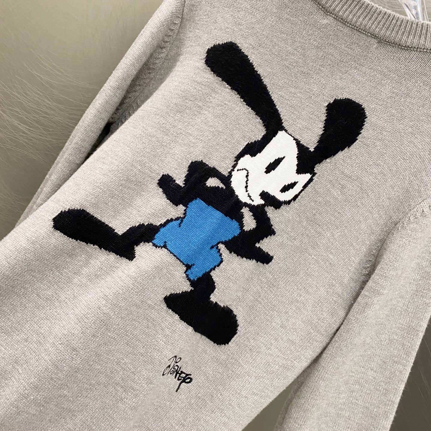 【GIVENCHY旗艦店】ジバンシー セーター ご好評に付き再入荷！