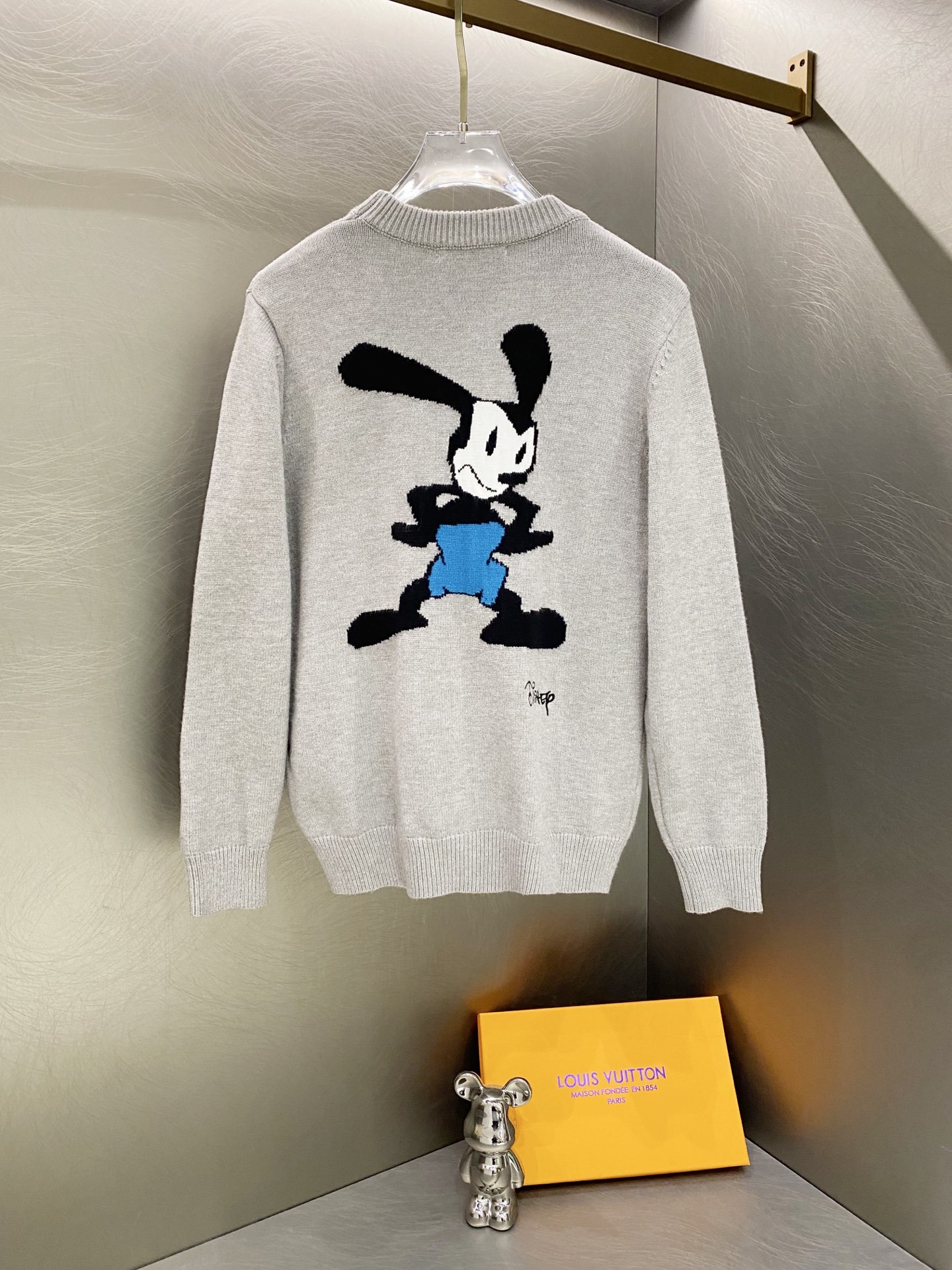 【GIVENCHY旗艦店】ジバンシー セーター ご好評に付き再入荷！