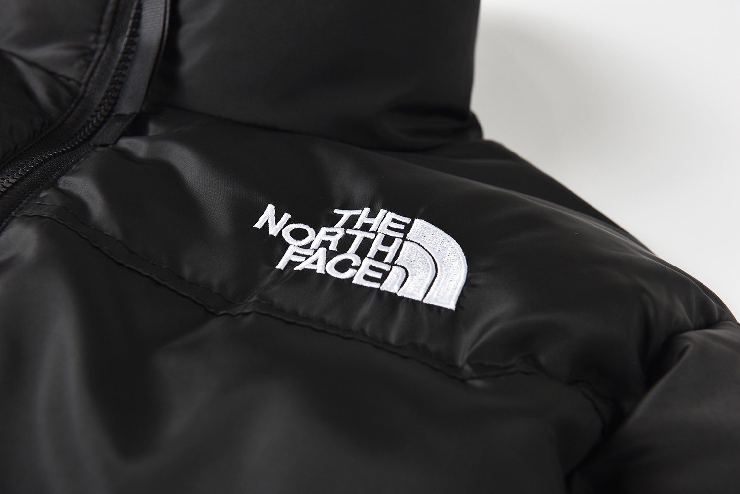 【The North Face 公式 旗艦店】ダウンジャケット ご好評に付き再入荷！10色