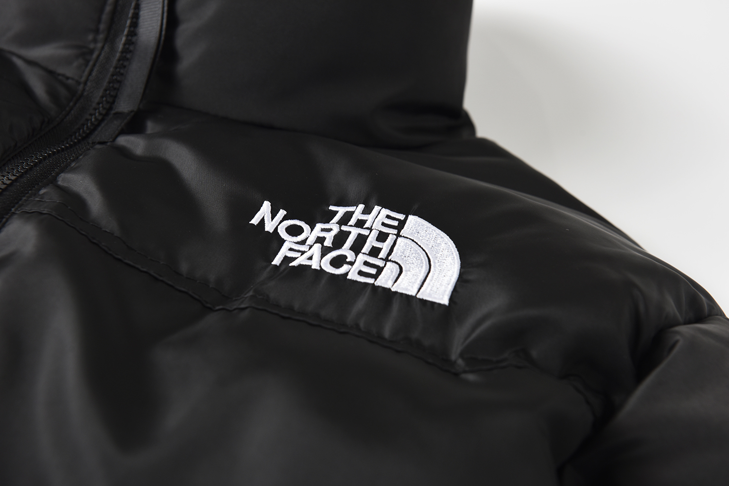 【The North Face 公式 旗艦店】ダウンジャケット ご好評に付き再入荷！10色
