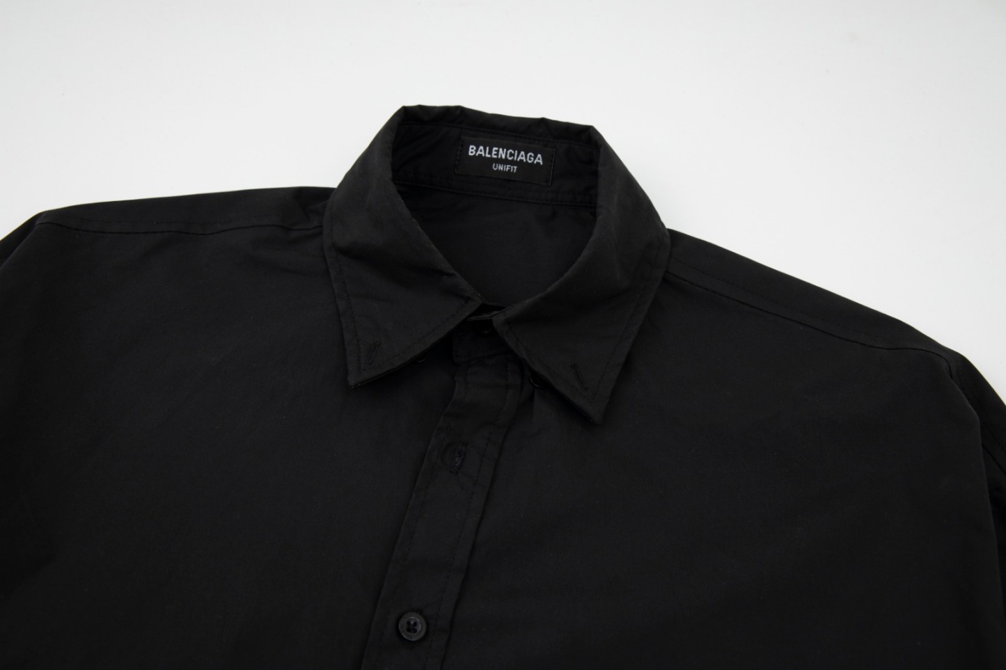 【BALENCIAGA旗艦店】（バレンシアガ）長袖シャツ、ご好評に付き再入荷！