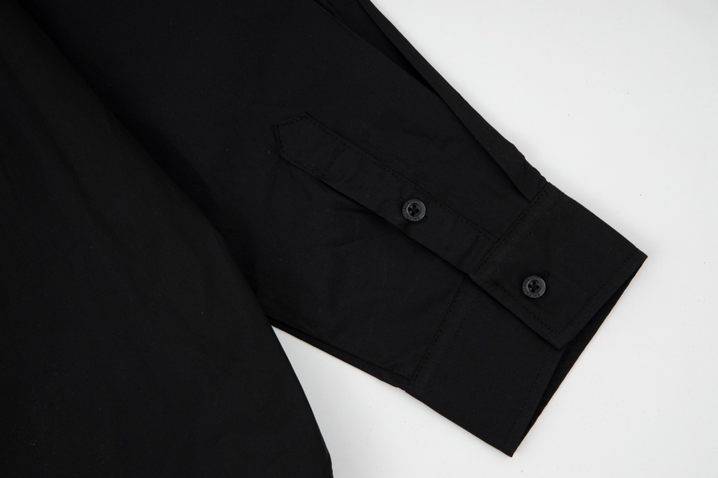 【BALENCIAGA旗艦店】（バレンシアガ）長袖シャツ、ご好評に付き再入荷！