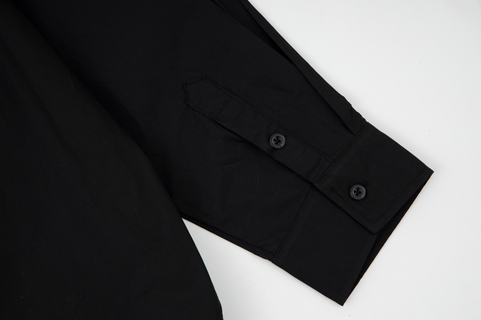 【BALENCIAGA旗艦店】（バレンシアガ）長袖シャツ、ご好評に付き再入荷！