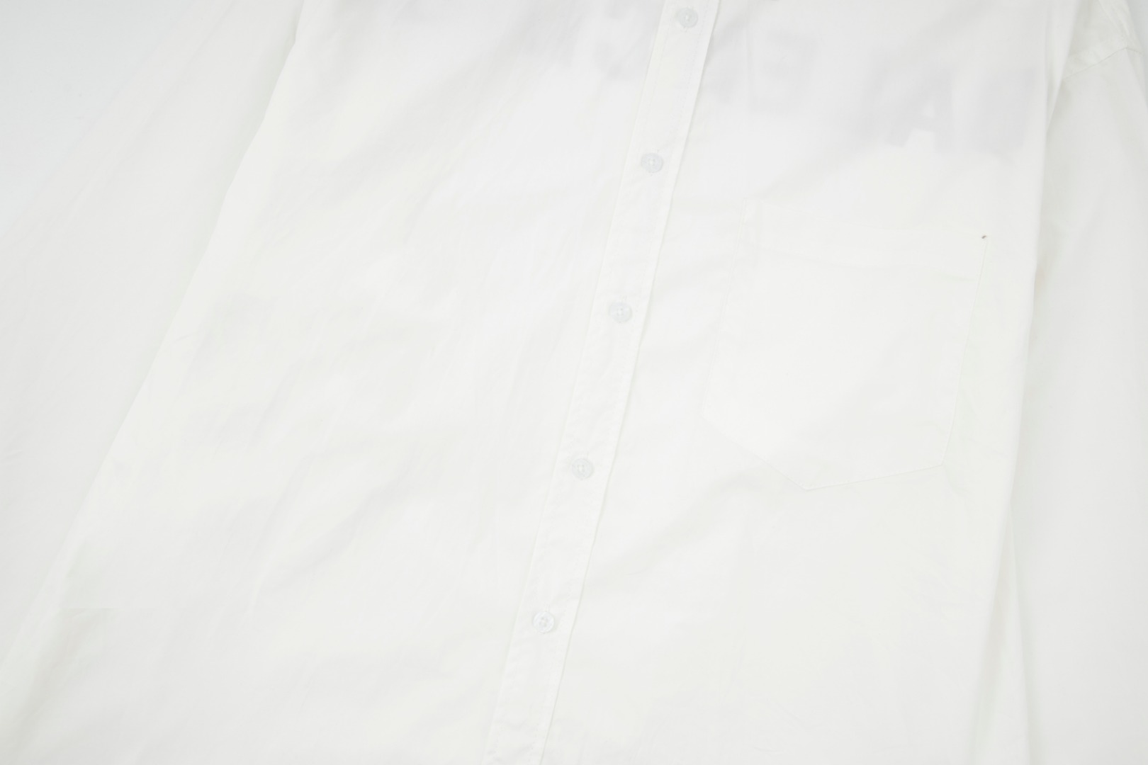 【BALENCIAGA旗艦店】（バレンシアガ）長袖シャツ、ご好評に付き再入荷！