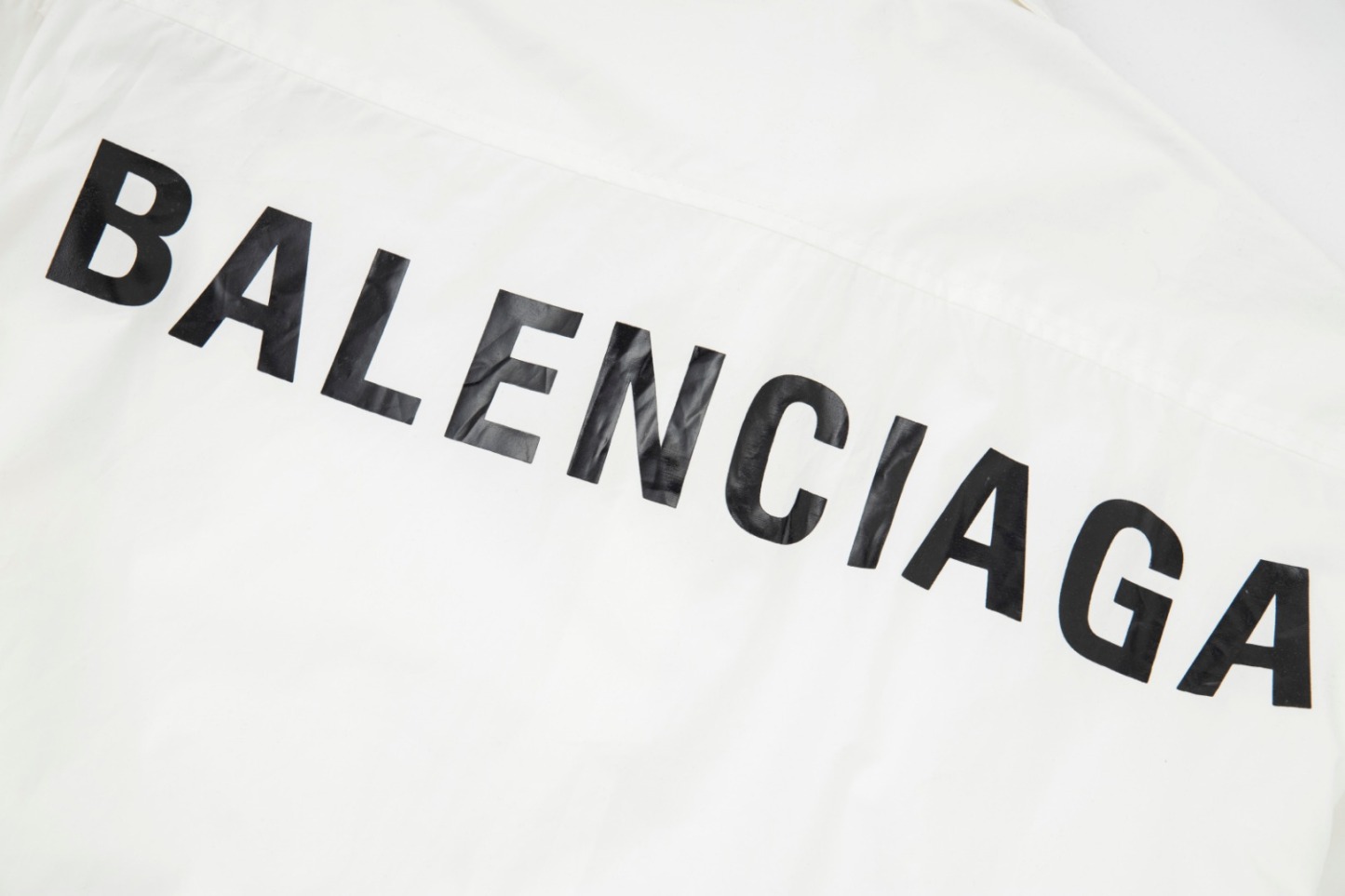 【BALENCIAGA旗艦店】（バレンシアガ）長袖シャツ、ご好評に付き再入荷！