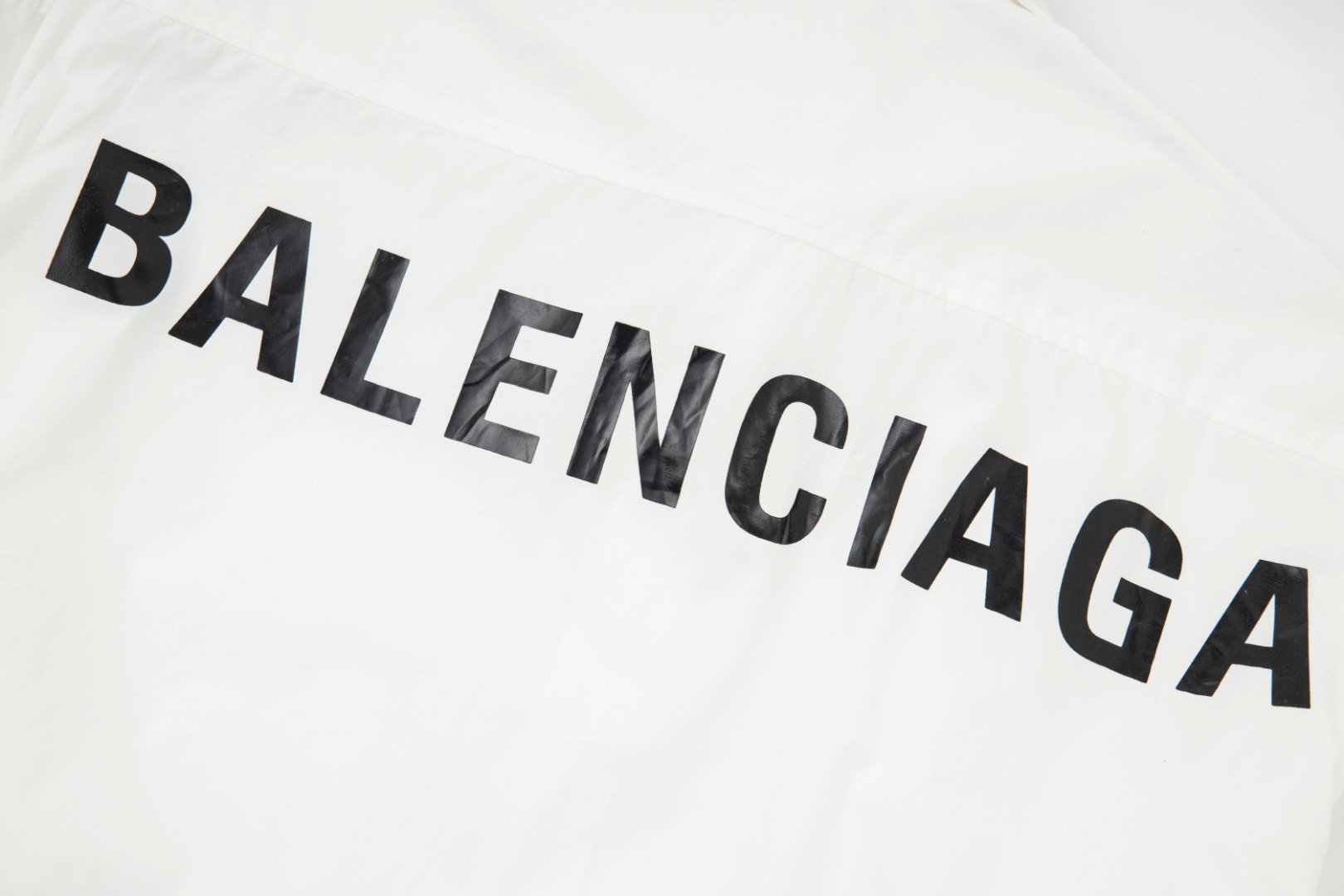 【BALENCIAGA旗艦店】（バレンシアガ）長袖シャツ、ご好評に付き再入荷！