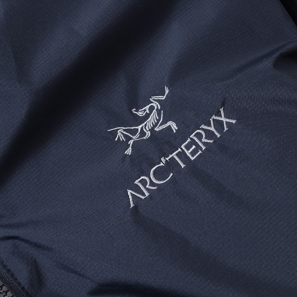 【ARC'TERYX旗艦店】ダウンジャケットご好評に付き再入荷！