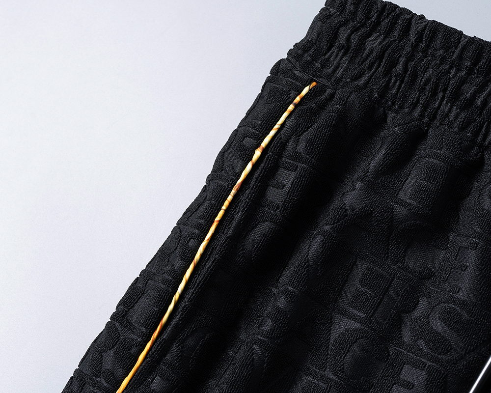 【VERSACE旗艦店】ヴェルサーチ 上下セット セットアップ ご好評に付き再入荷！