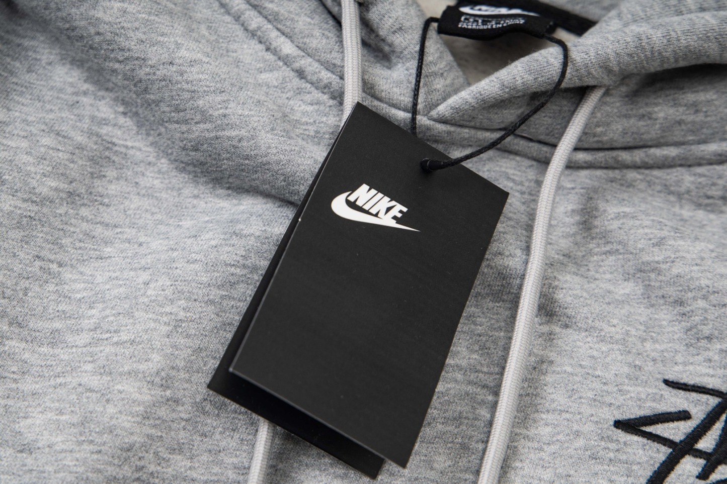 【NIKE x STUSSY旗艦店】連名パーカー 男女兼用 ご好評に付き再入荷！