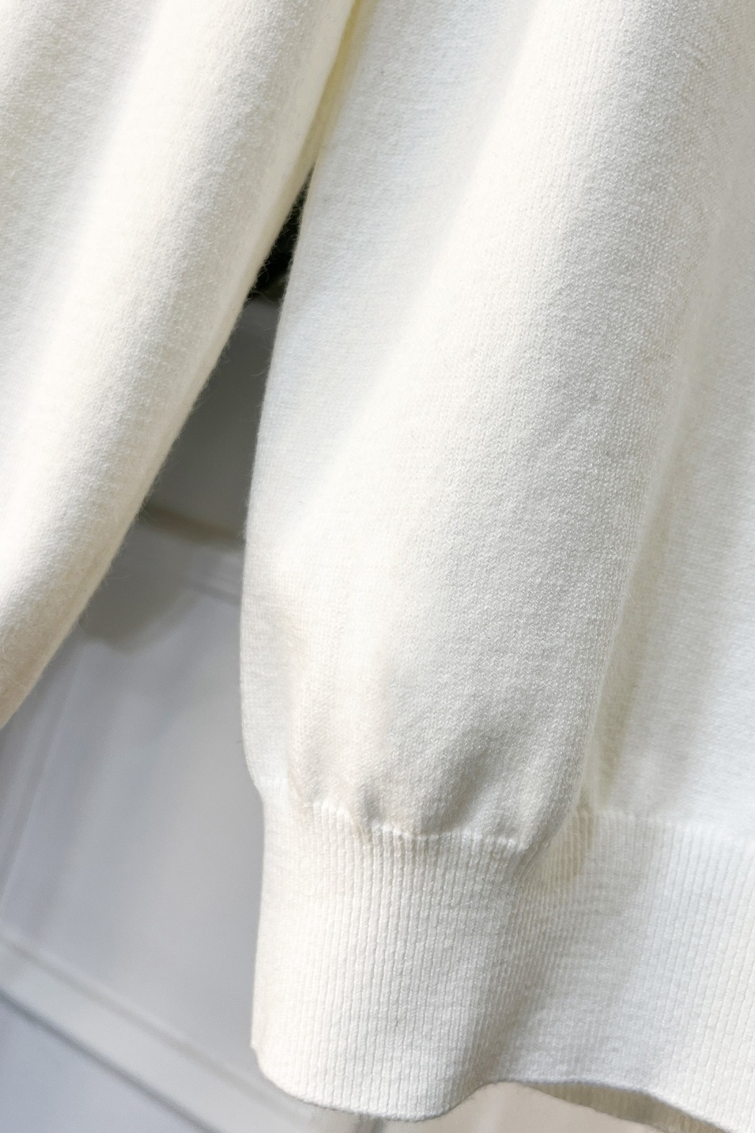 【LOUIS VUITTON旗艦店】ルイヴィトン セーター ご好評に付き再入荷！