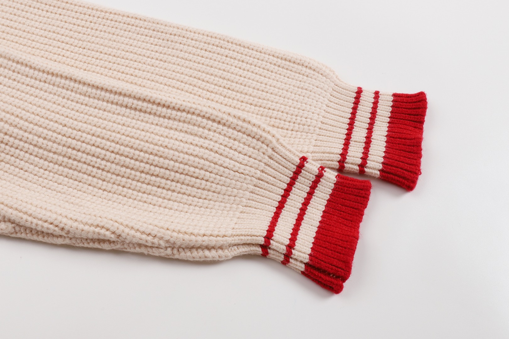 【AMI旗艦店】 ウールセーター 男女兼用 ご好評に付き再入荷！