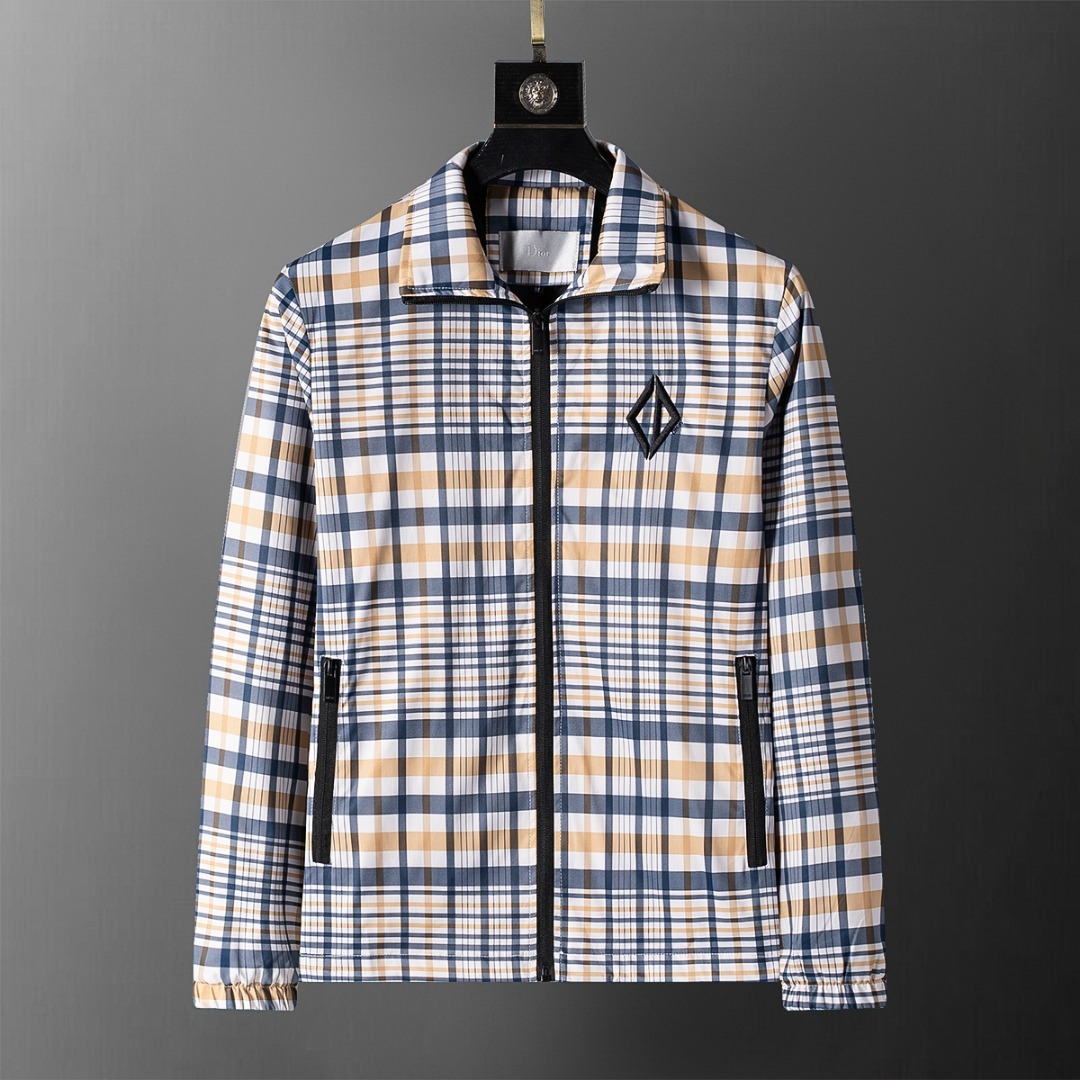 【DIOR旗艦店】ディオール 秋冬の新作ジャケット 、ご好評に付き再入荷！