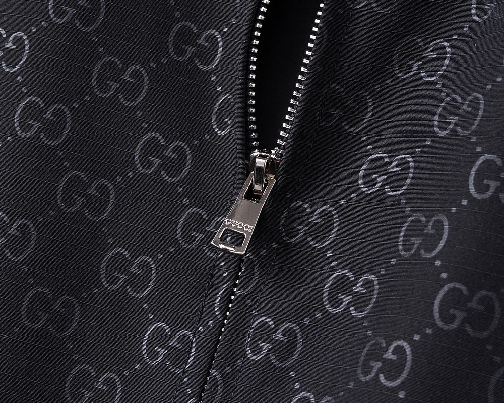 【GUCCI旗艦店】グッチ ジャケット 、ご好評に付き再入荷！