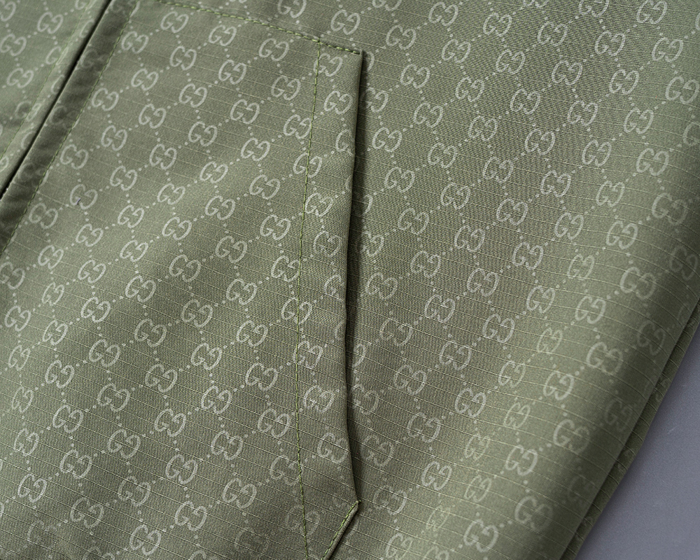 【GUCCI旗艦店】グッチ ジャケット 、ご好評に付き再入荷！