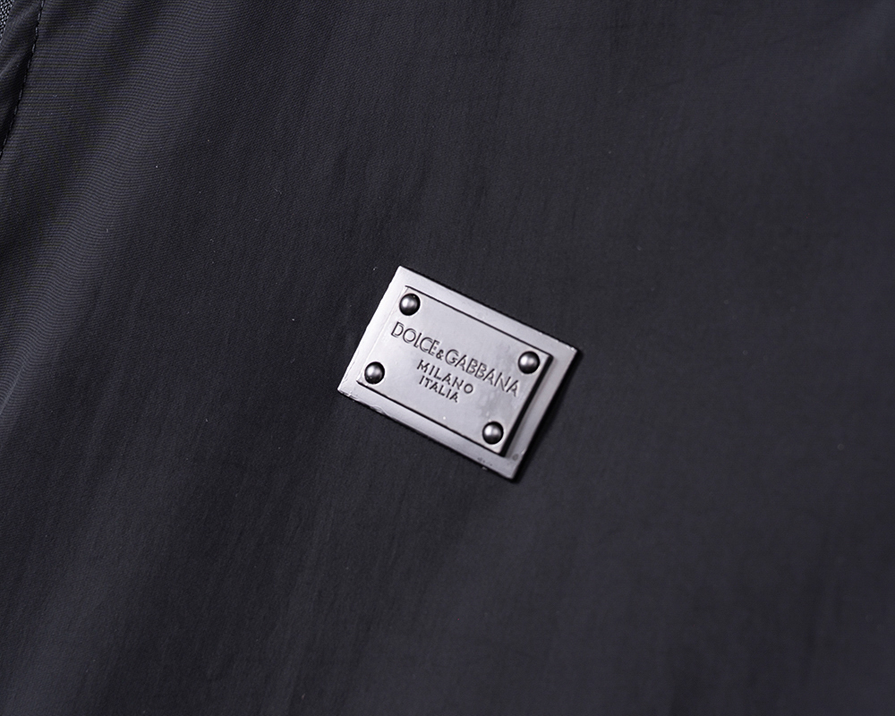 【Dolce&Gabbana公式旗艦店】秋冬の新作ジャケット 、ご好評に付き再入荷！