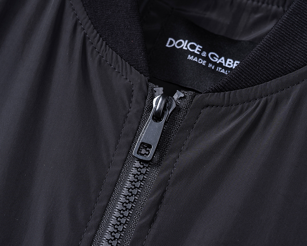 【Dolce&Gabbana公式旗艦店】秋冬の新作ジャケット 、ご好評に付き再入荷！