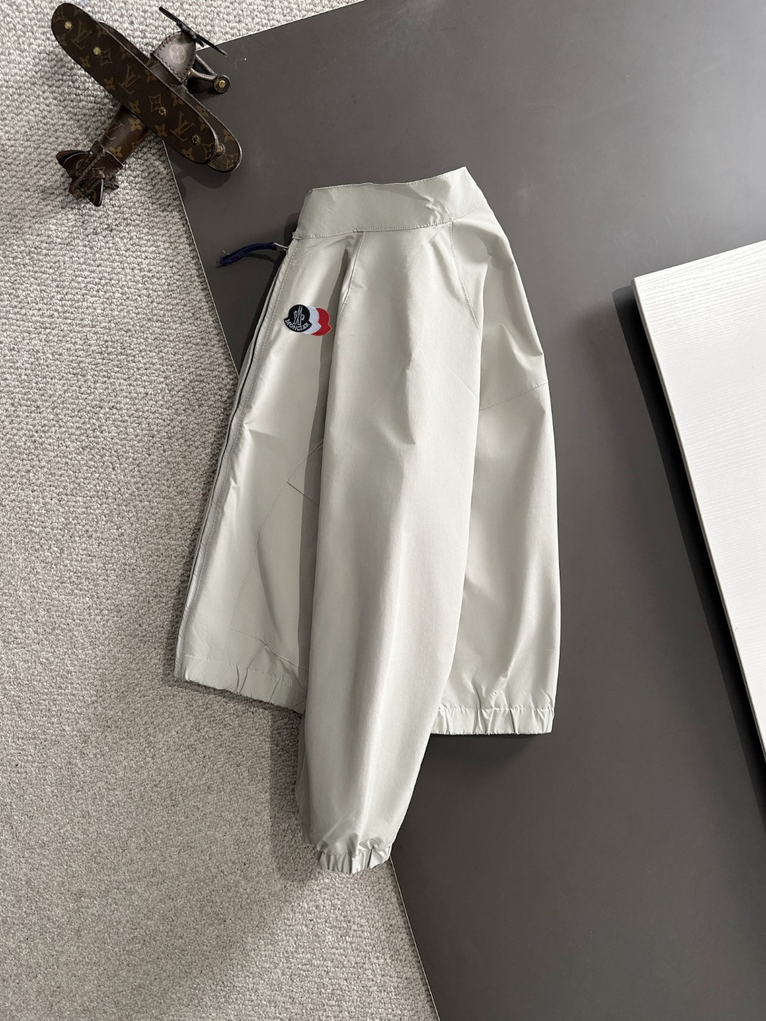 【MONCLER旗艦店】モンクレール ジャケット 、ご好評に付き再入荷！