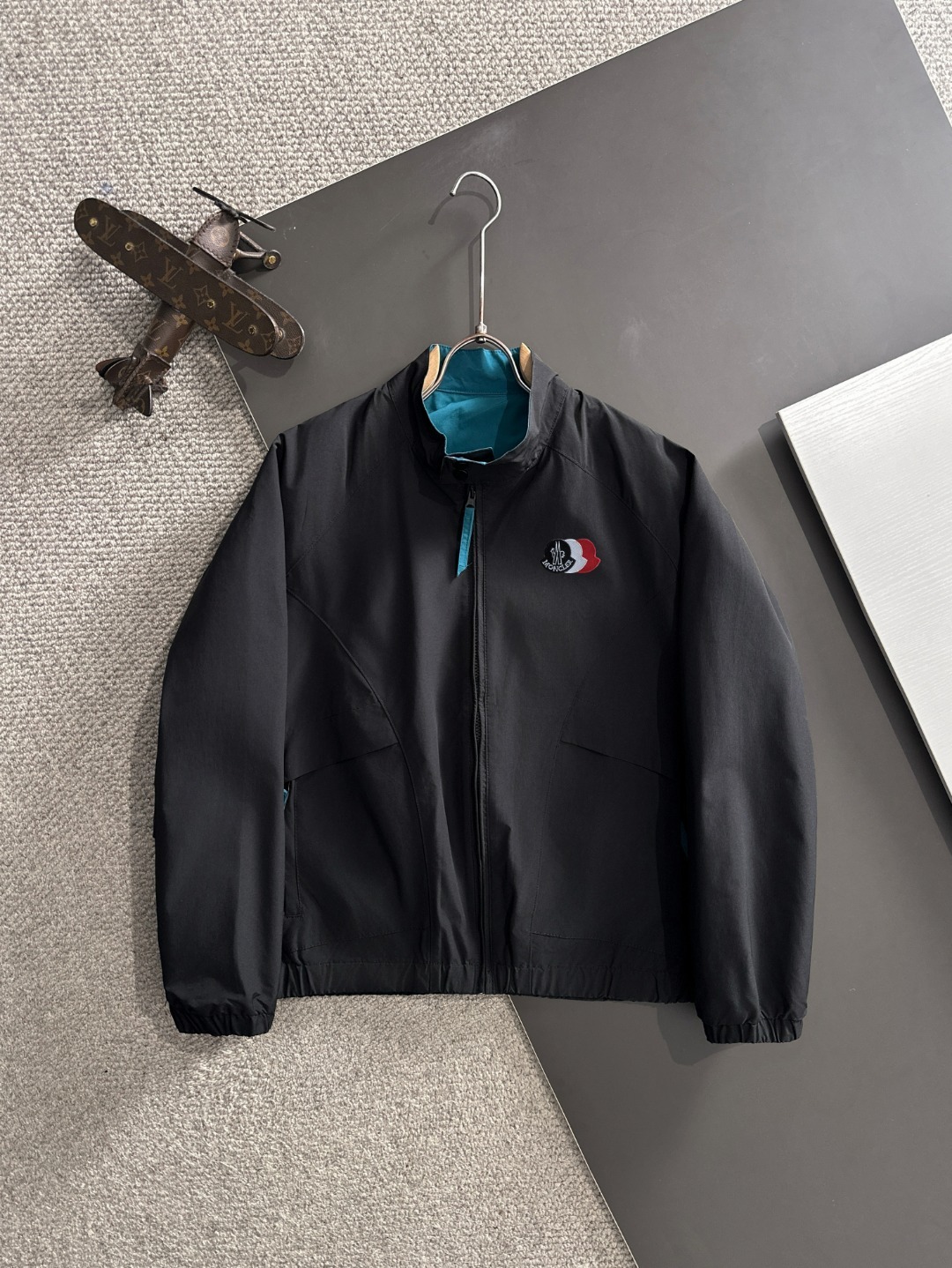 【MONCLER旗艦店】モンクレール ジャケット 、ご好評に付き再入荷！