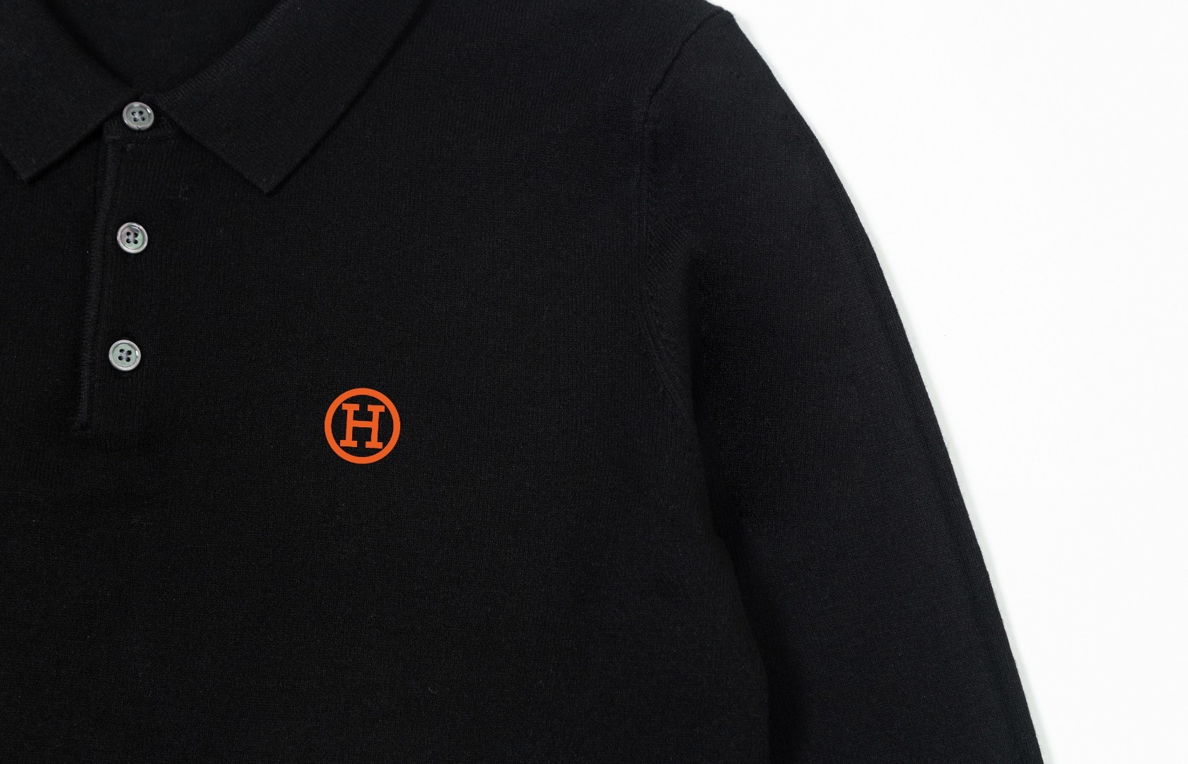 【HERMES旗艦店】エルメス セーター ご好評に付き再入荷！