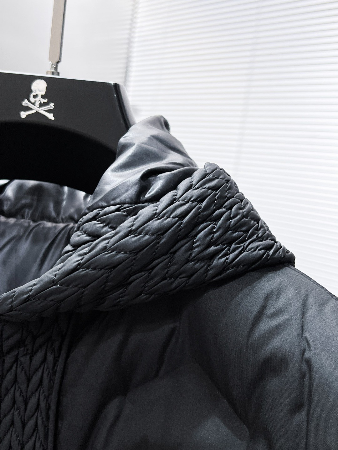 【PRADA旗艦店】プラダ ダウンジャケット ご好評に付き再入荷！