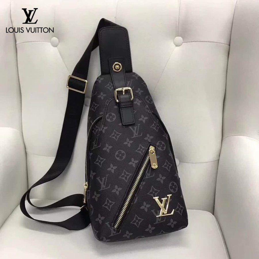 【LOUIS VUITTON 公式 旗艦店】 ルイヴィトン 胸ポケット当日出荷 好評に付き再入荷！33*18*8CM