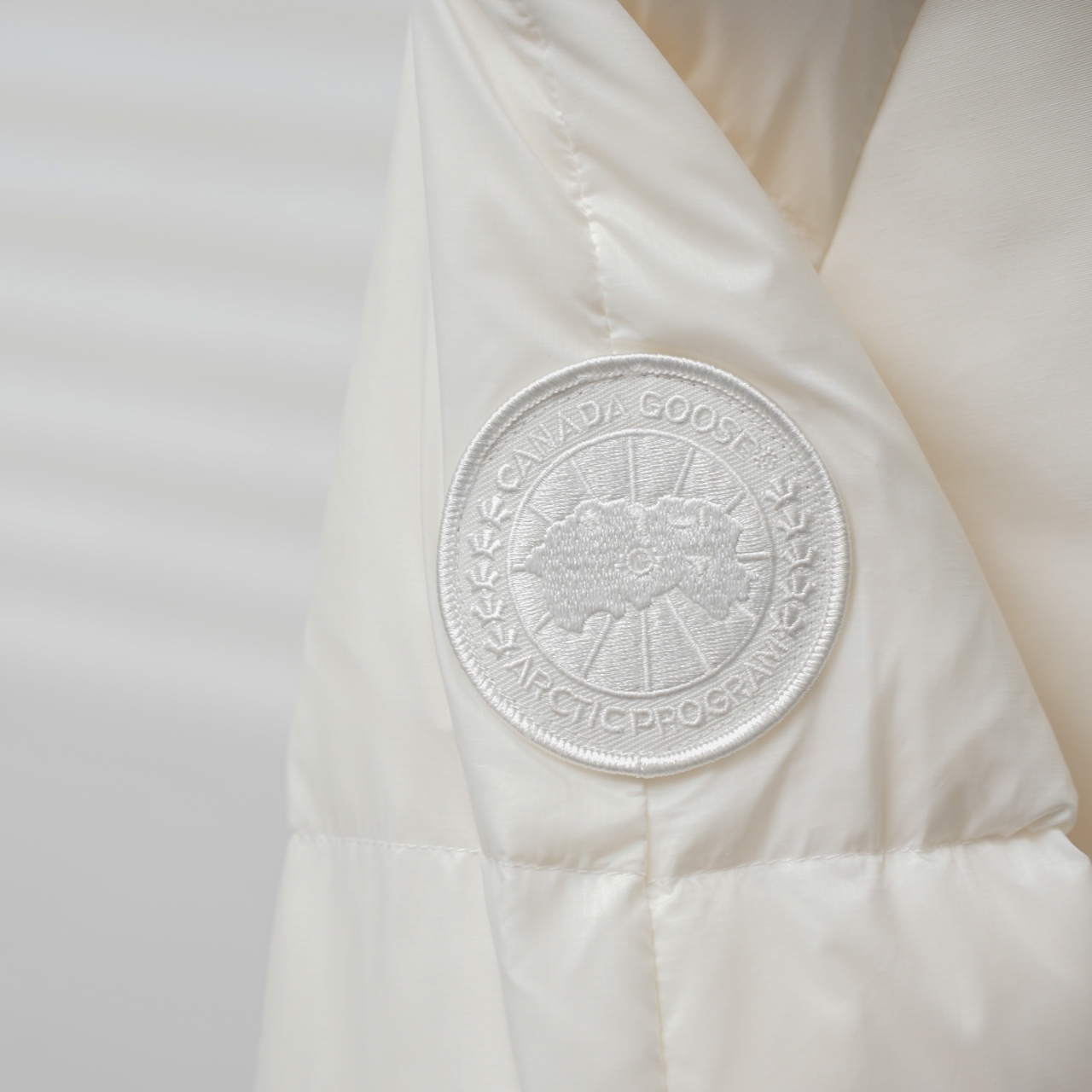 【公式旗艦店】ダウンジャケット 男女兼用、ご好評に付き再入荷！