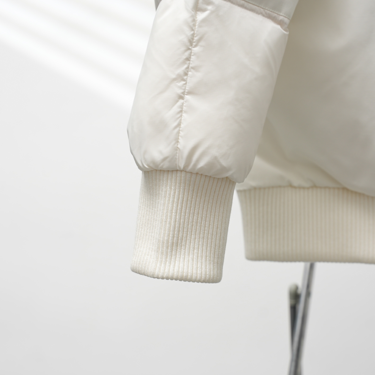 【公式旗艦店】ダウンジャケット 男女兼用、ご好評に付き再入荷！