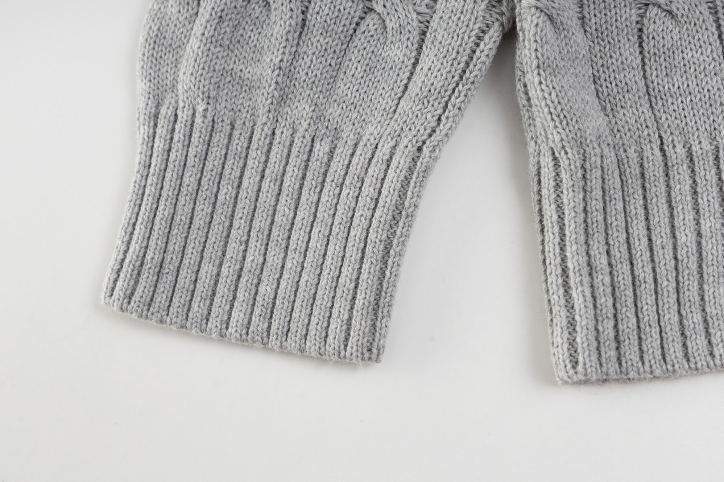 【RALPH LAUREN旗艦店】フード付きセーター 男女兼用 ご好評に付き再入荷！