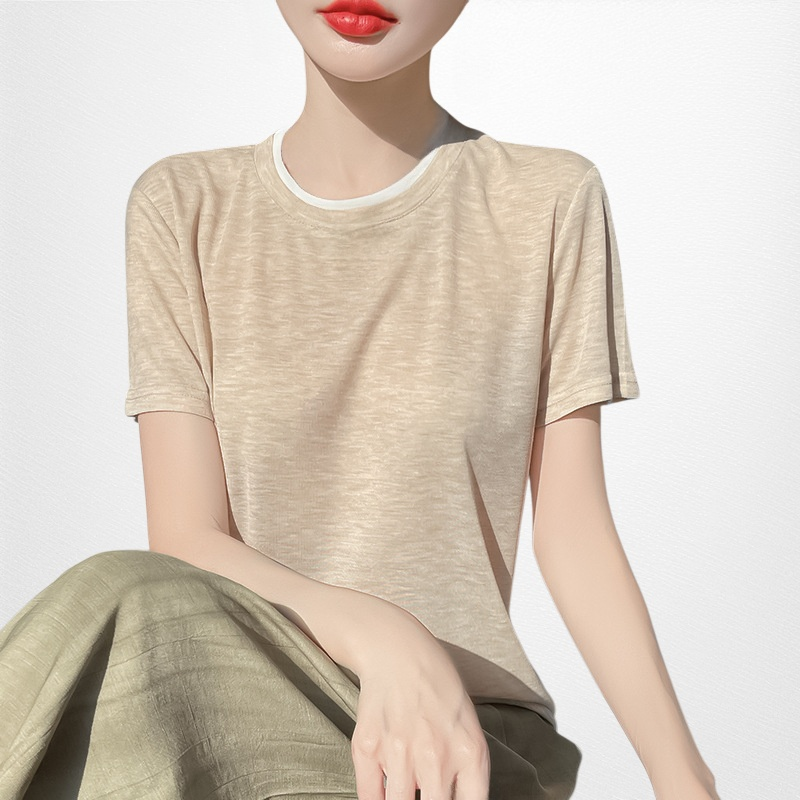 圓領寬鬆短袖