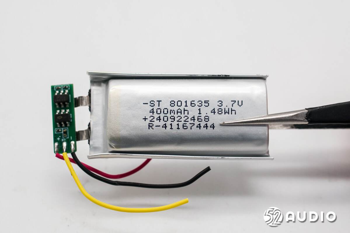 ST神通天下 ST 801635 3.7V，400mAh 1.48Wh