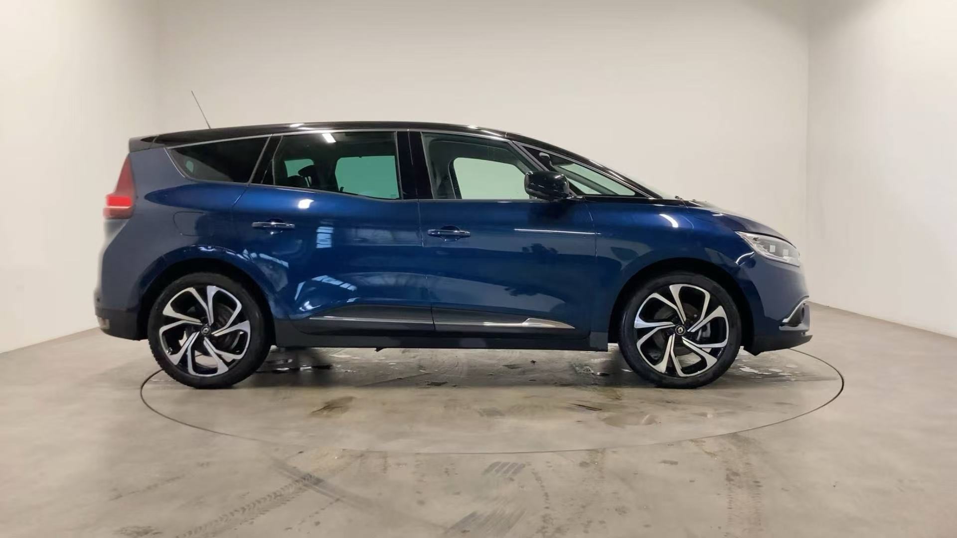 【法国】 阿尔卑斯包车｜