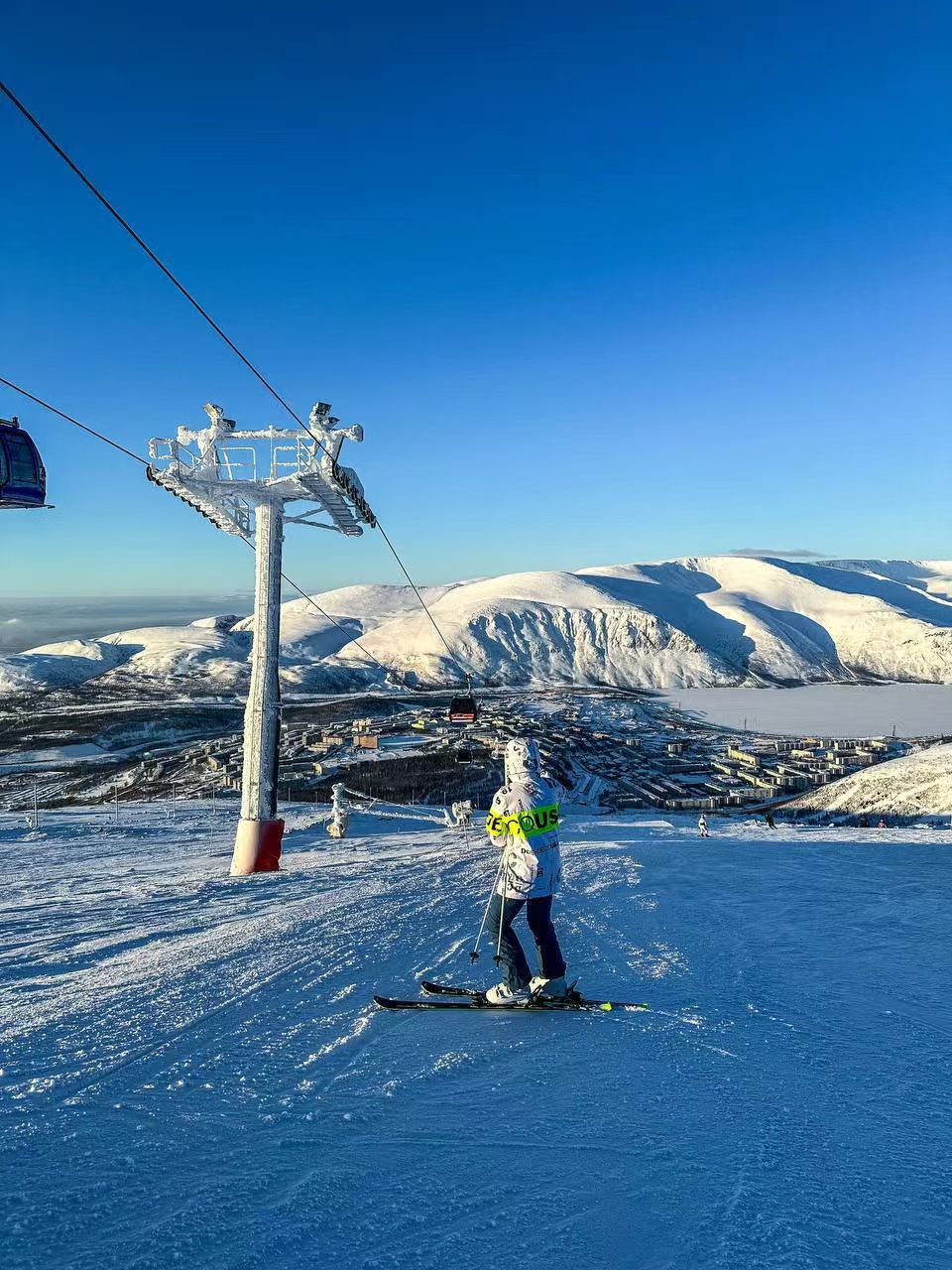 【俄罗斯｜Bigwood】8天7晚6/4滑+2日游｜多个团期｜野雪体验，1天导滑