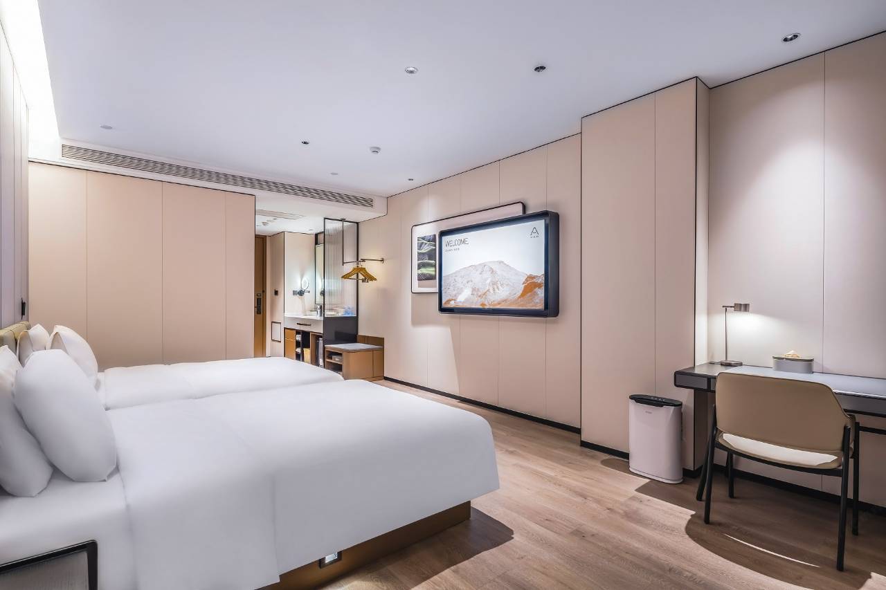 可可托海亚朵酒店