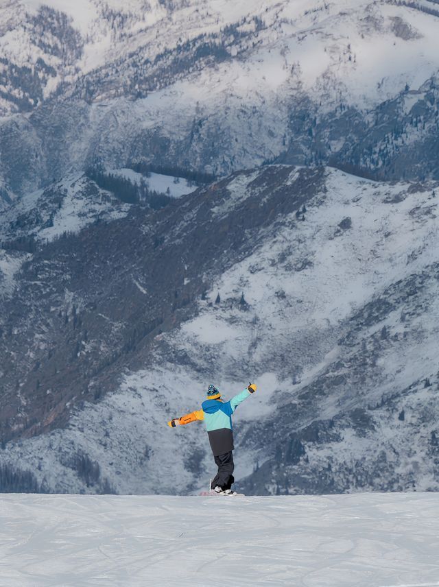 【中国｜可可托海】6天5晚4滑｜机场接送，4天雪票