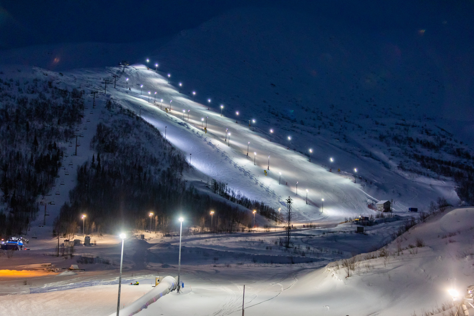 【俄罗斯｜Bigwood】8天7晚6滑/4滑+2日游｜多个团期｜野雪体验，4天导滑