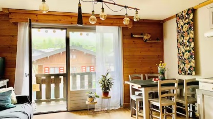 【法国｜霞慕尼】7天6晚5滑｜12月-3月 每周六集合发团｜5天雪票，舒适住宿