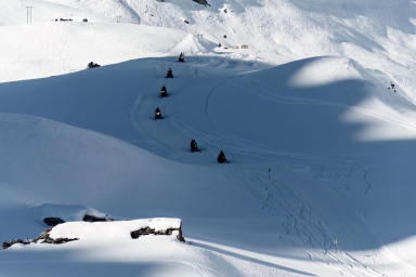 【法国】阿尔卑斯雪地摩托｜休闲活动