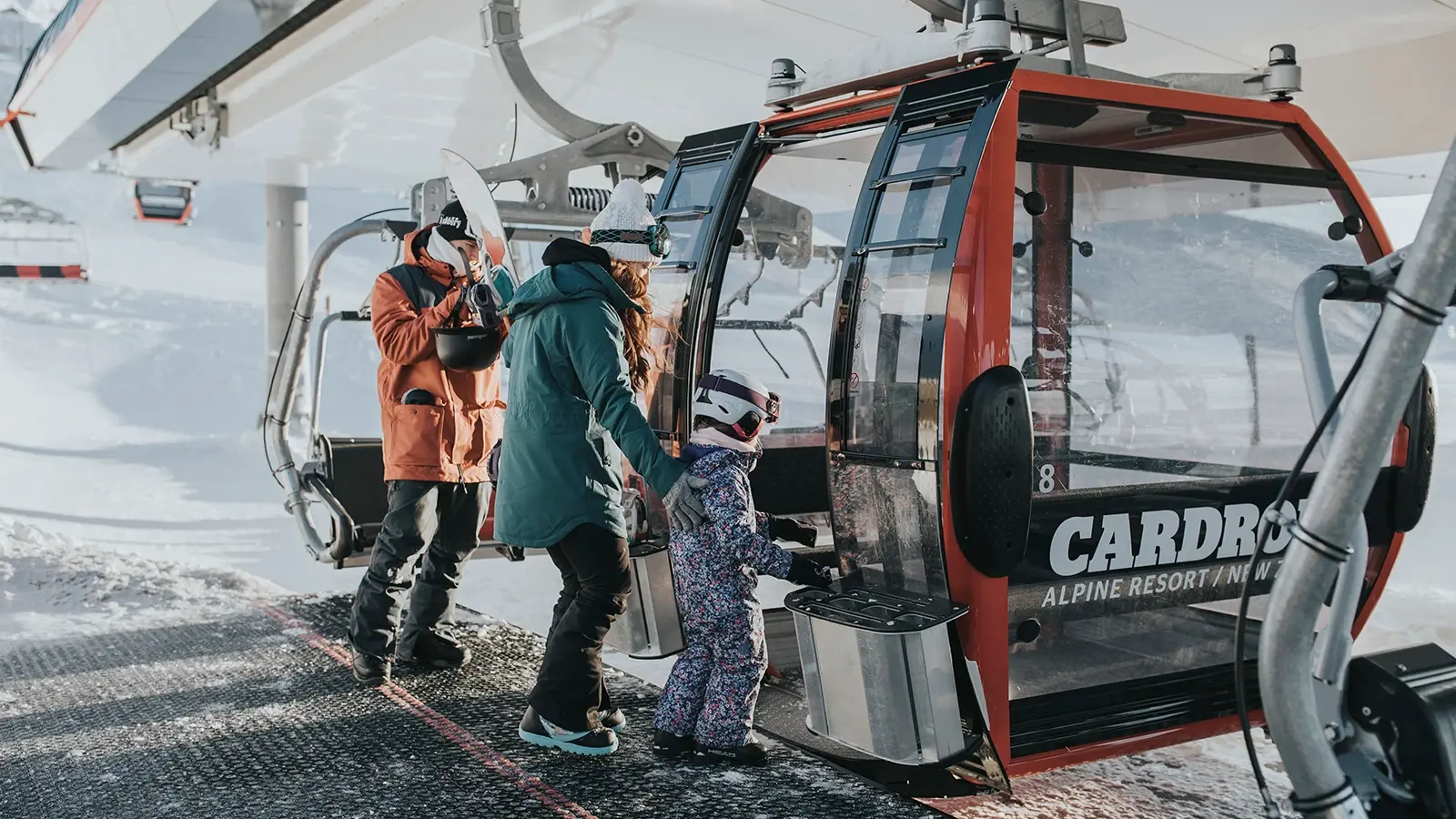 【新西兰｜Treble cone & Cardrona 】9天8晚5滑2自由｜湖景别墅，双语领队