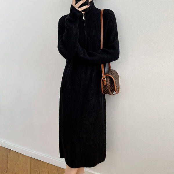 ニットワンピース