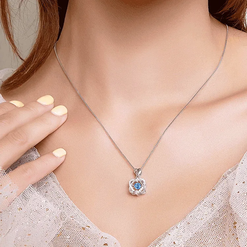 質感注目させ ハートオブラブ ネックレス