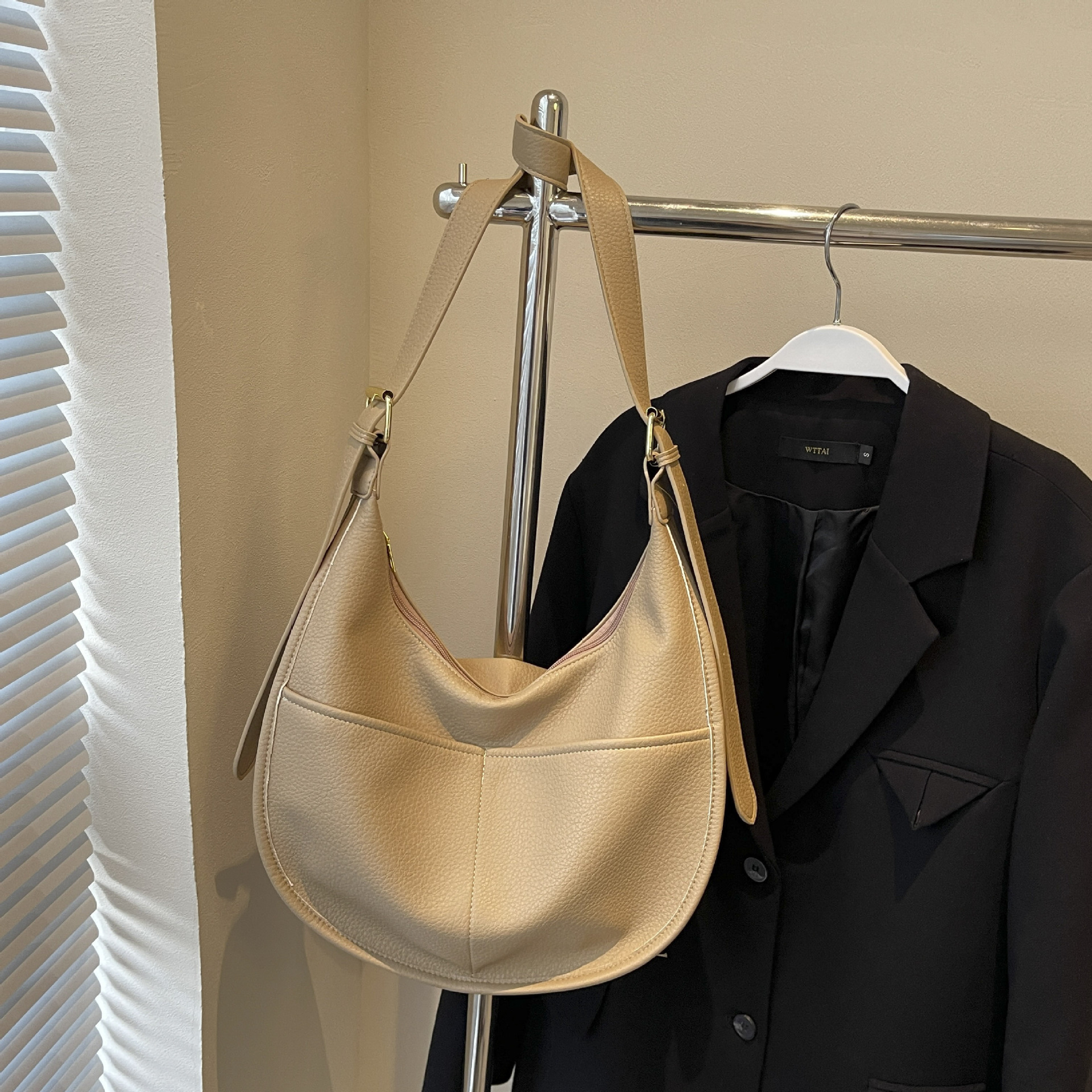 大人定番 無地 ファッション 斜め掛け バッグ