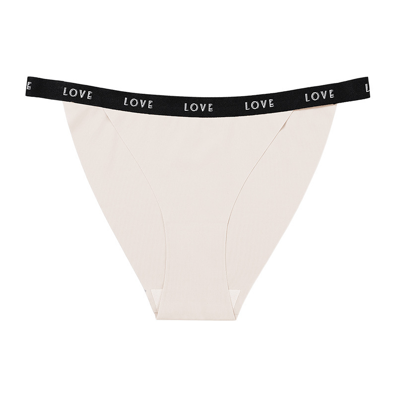 響かないTバックショーツ