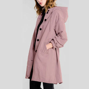 柔らかく カジュアル 肌触りの良い トレンチコート