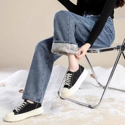 裏ボア付き防寒デニムパンツ