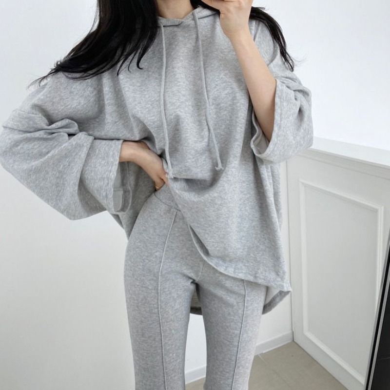 レディースパーカー＆パンツセットアップ