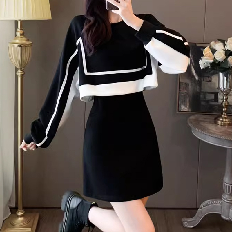 着やすい コントラスト 配色 レイヤード ワンピース