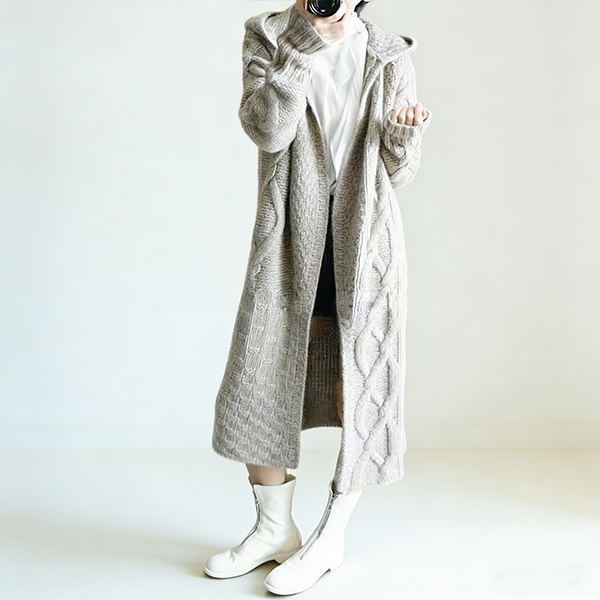 動きやすい シンプル フード付き ロング丈 ニット コート