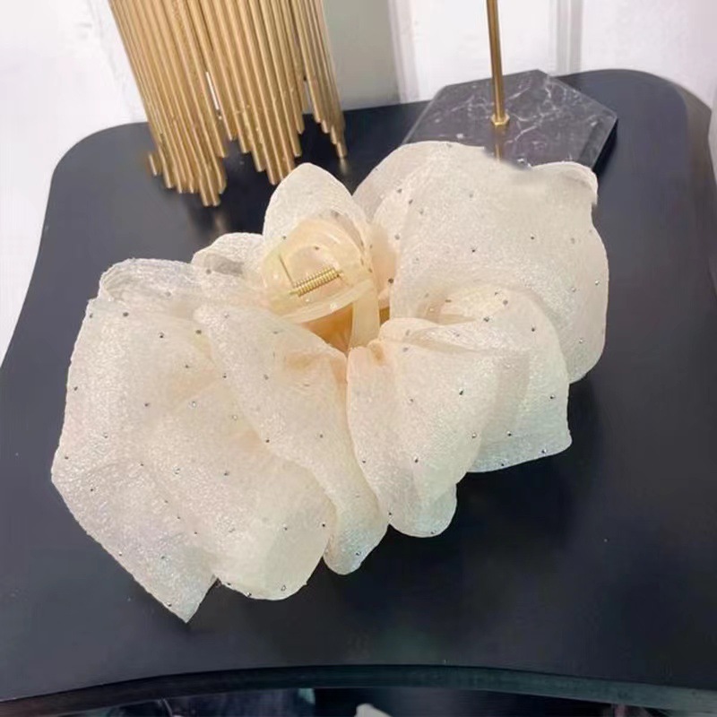 個性的な印象 大きい 蝶結びヘ アクリップ