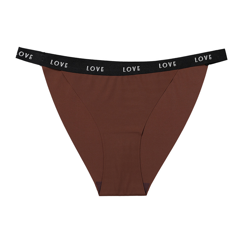 響かないTバックショーツ